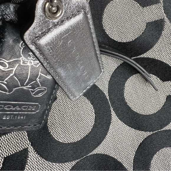 Coach Diaper Bag | Authentic | Style # 16981 - Picture 14 of 16